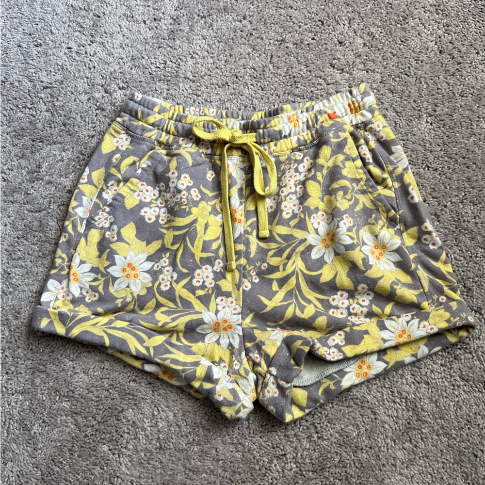 EUC Anthropologie Daily Practice Floral Shorts - Small